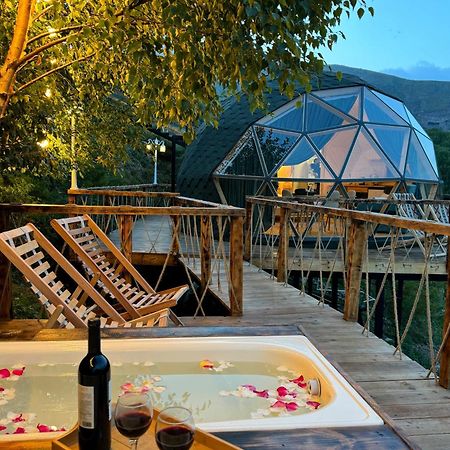 Glamping Emerald Stepancminda Zewnętrze zdjęcie